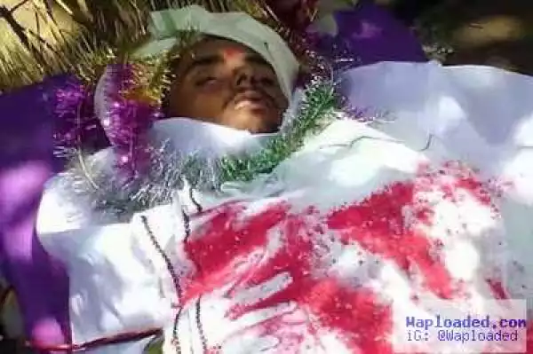 Man Dies From Snake Bite Then Wakes At Funeral And You Won’t Believe What Happened Next Again…